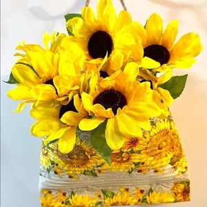 Tin can planter :Sunflower
